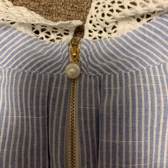 Boutique Top - Picture 2 of 3